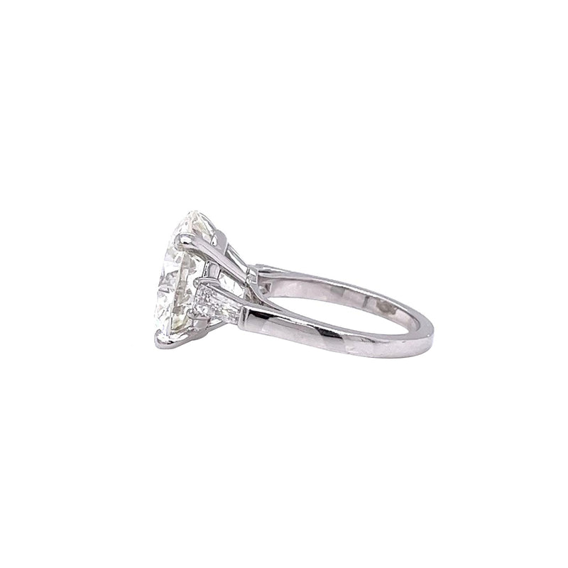 GIA 10.01ct Natural Round Cut Diamond Engagement Ring in Platinum VS2 Clarity