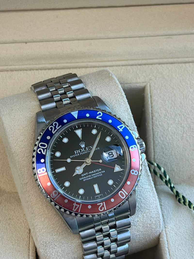 Rolex GMT-Master II 40mm Pepsi Bezel Stainless Steel Jubliee Men's Watch 16700