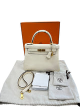 Hermes Kelly Retourne 28 Craie Togo Leather Gold Hardware Handbag