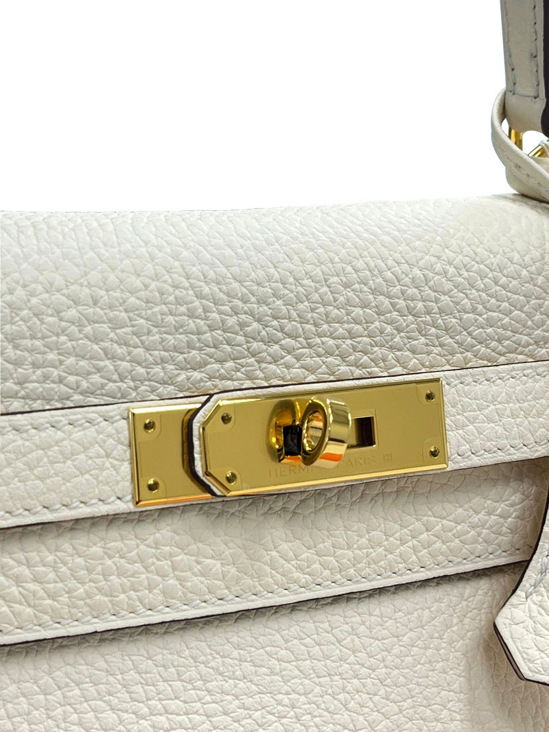 Hermes Kelly Retourne 28 Craie Togo Leather Gold Hardware Handbag