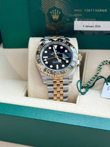 Rolex GMT-Master II 40mm Black Dial Oystersteel Yellow Gold Watch 126713GRNR