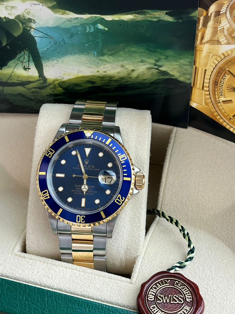 Rolex Submariner Date 40mm Blue Dial Two-Tone Gold Steel Automatic Watch 16613