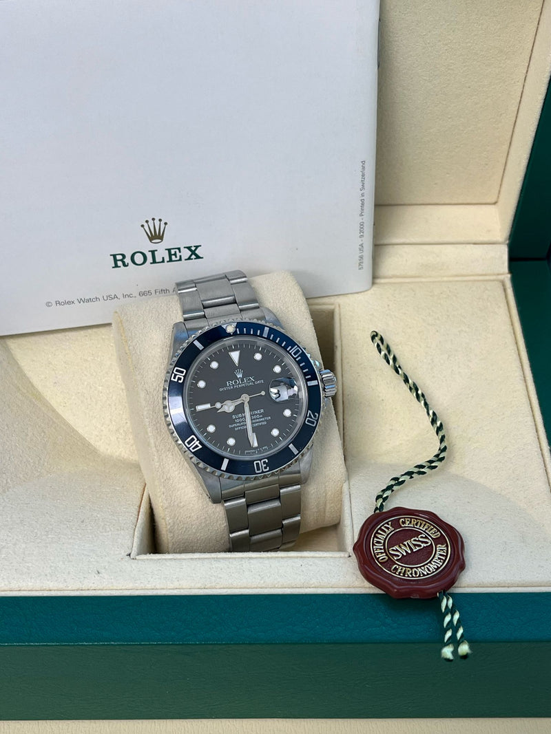 Rolex Submariner Date 40mm Black Dial Oyster Steel Automatic Men's Watch 16610