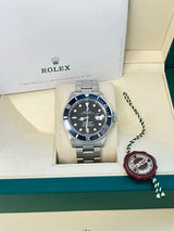 Rolex Submariner Date 40mm Black Dial Oyster Steel Automatic Men's Watch 16610