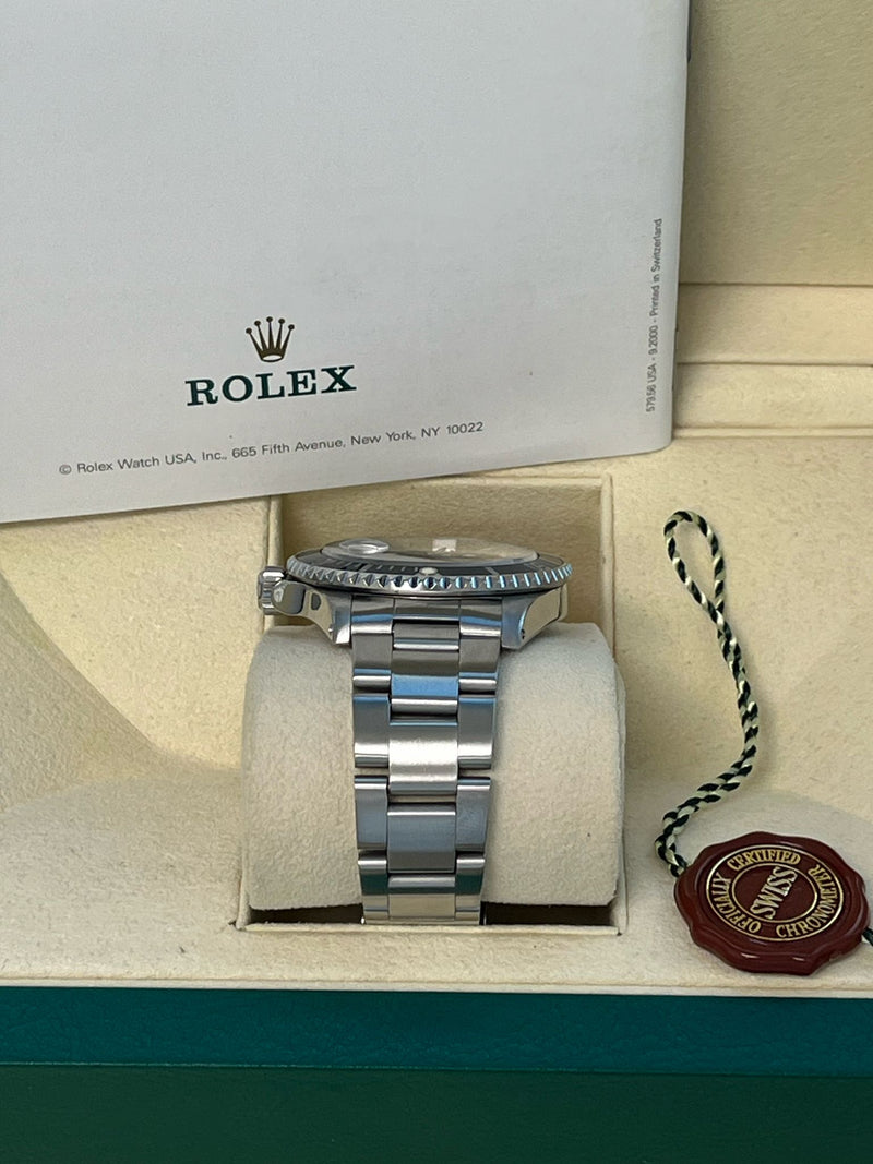 Rolex Submariner Date 40mm Black Dial Oyster Steel Automatic Men's Watch 16610