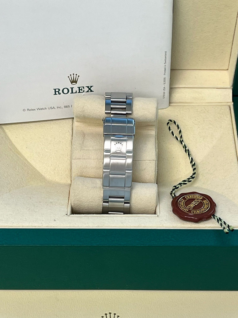 Rolex Submariner Date 40mm Black Dial Oyster Steel Automatic Men's Watch 16610