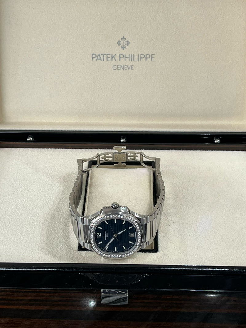 Patek Philippe Nautilus 35.2mm Blue Dial Diamond Bezel Ladies Watch 7118/1200A