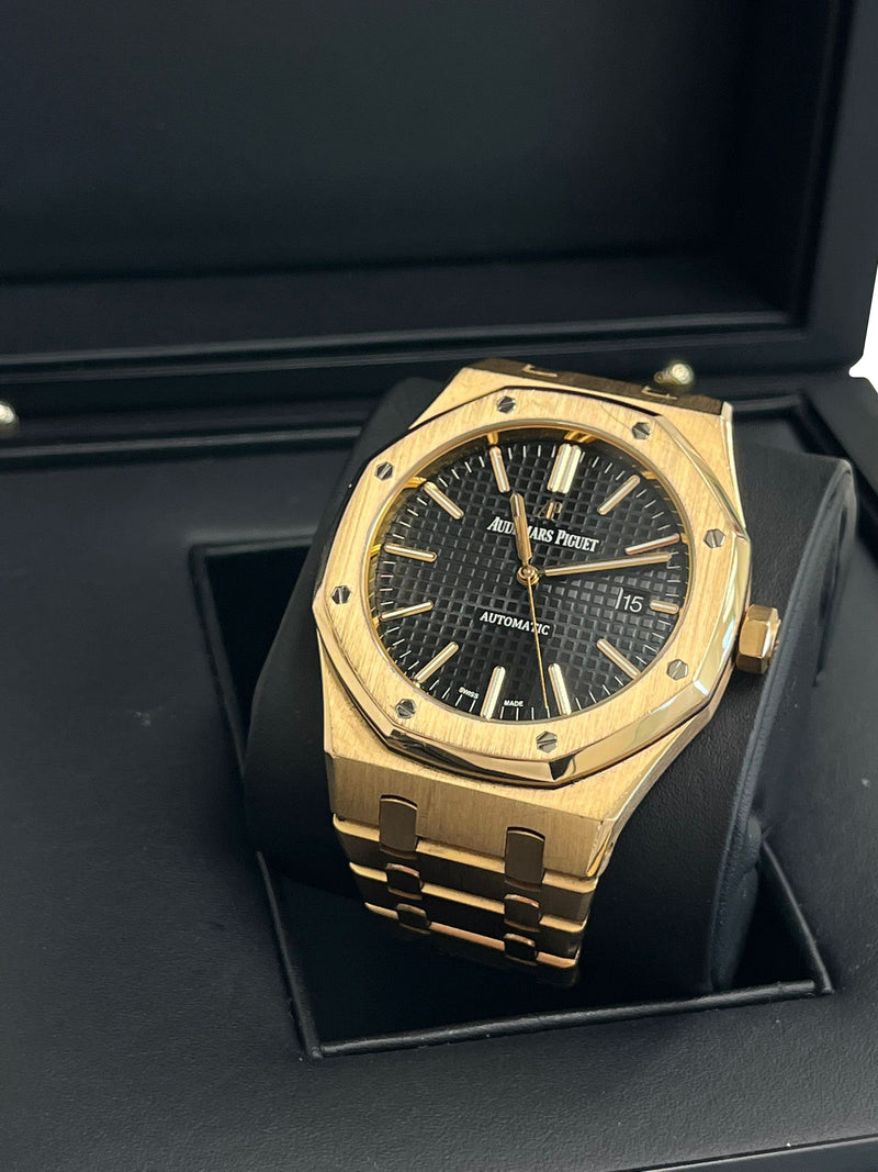 Audemars Piguet Royal Oak Selfwinding Non-Converted Watch 15400OR.OO.1220OR.01
