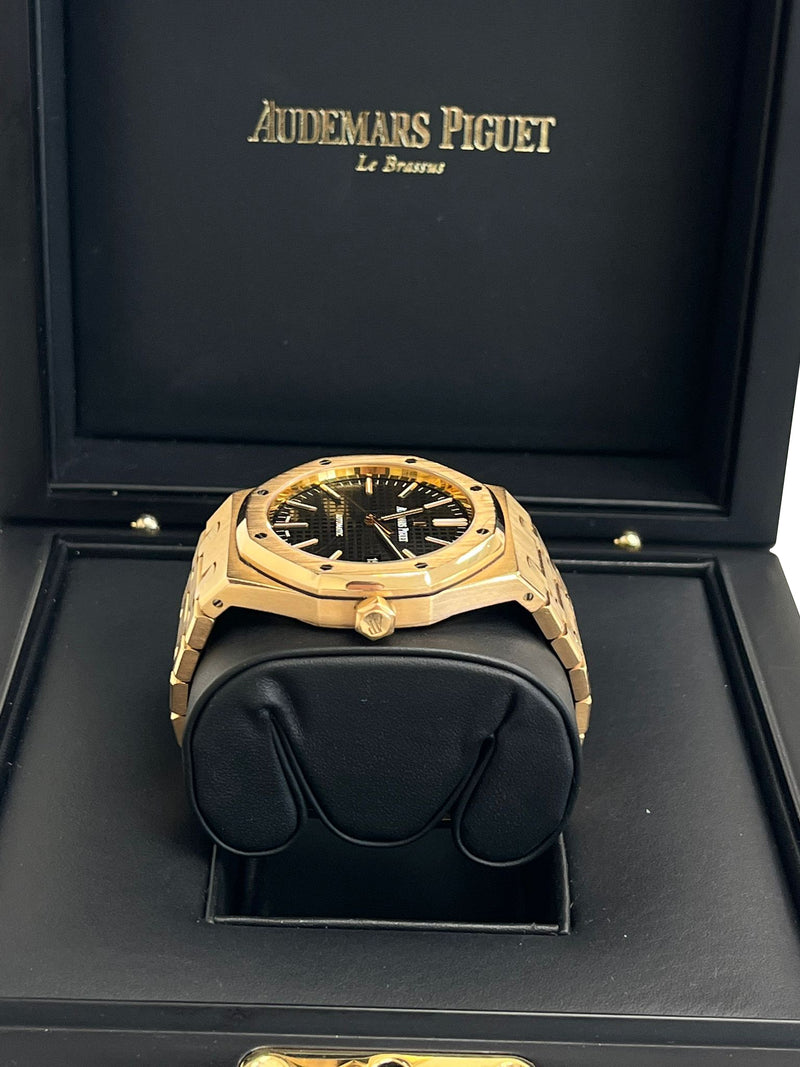 Audemars Piguet Royal Oak Selfwinding Non-Converted Watch 15400OR.OO.1220OR.01