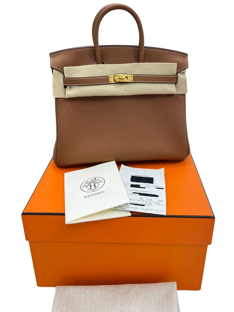Hermes Birkin 25 Togo Calfskin Leather 37 Gold / Gold Hardware Handbag