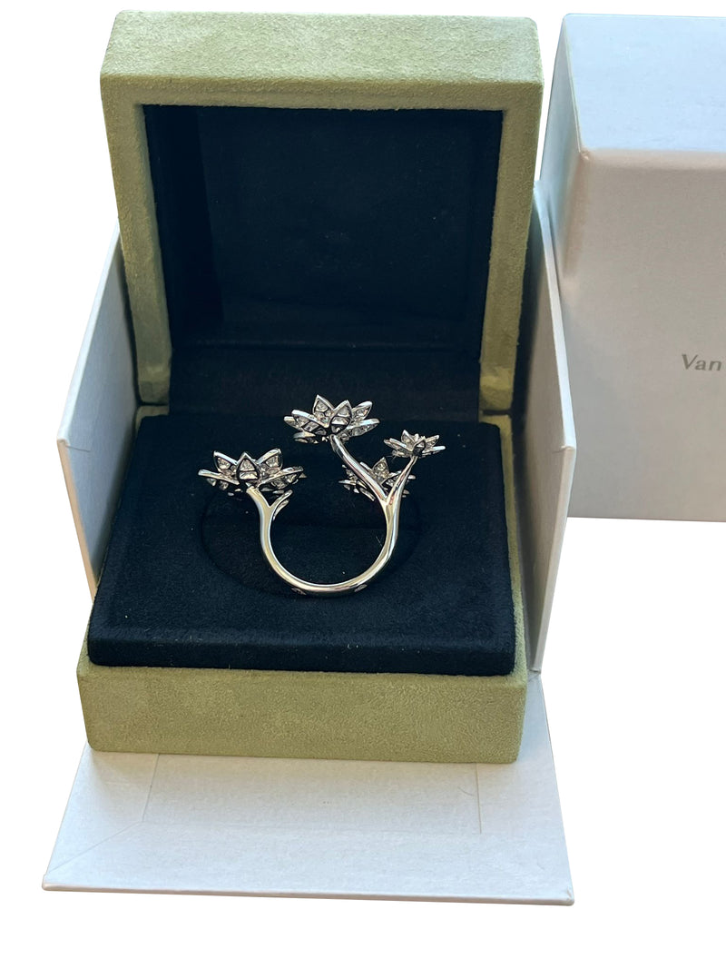 Van Cleef & Arpels 1.18ct Lotus Between the Finger 4 Flowers Ring 18K White Gold