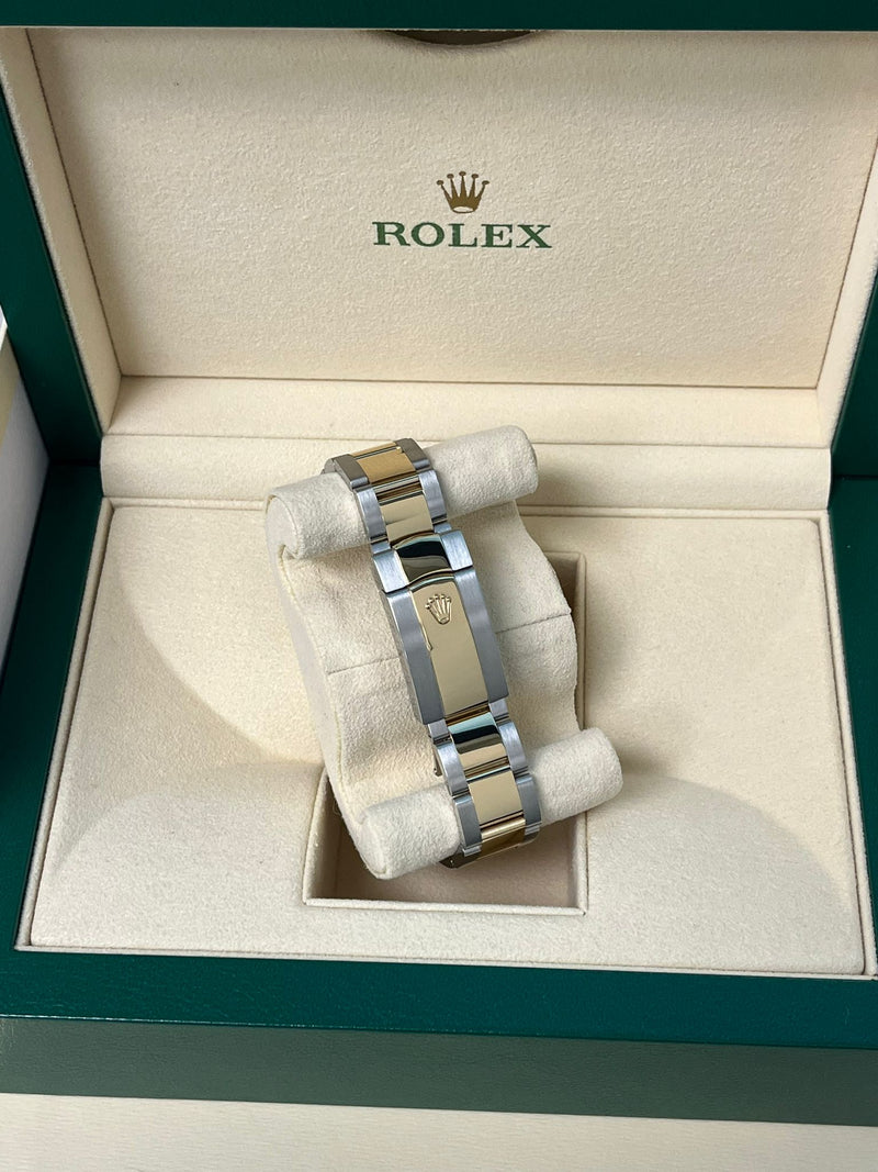Rolex Datejust 36mm Champagne Dial Two-Tone Yellow Gold Oystersteel Watch 126203