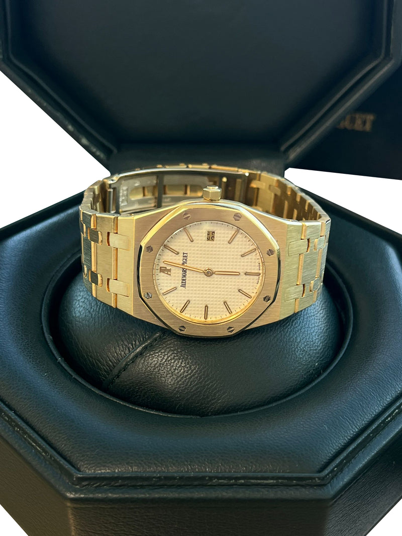 Audemars Piguet Royal Oak 34mm White Dial 18K Yellow Gold Quartz Watch 56303BA