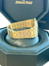 Audemars Piguet Royal Oak 34mm White Dial 18K Yellow Gold Quartz Watch 56303BA