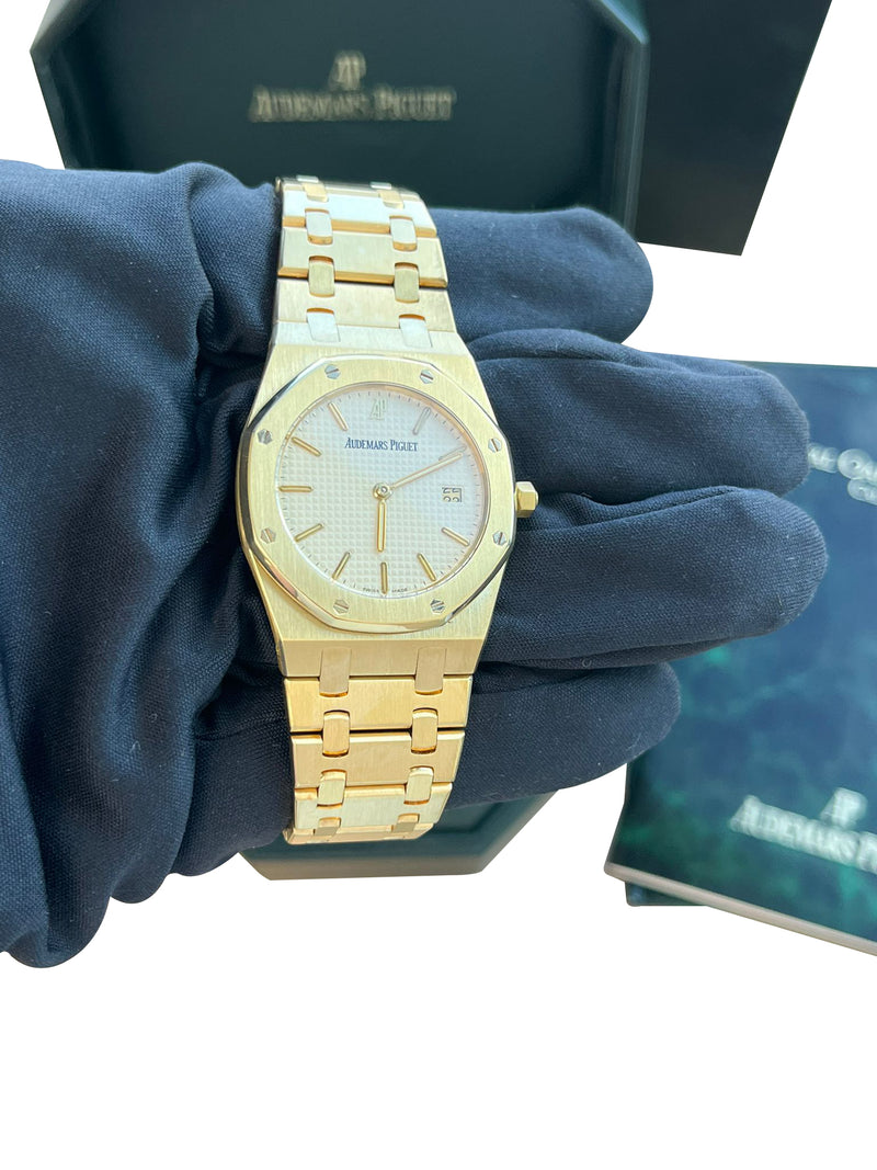 Audemars Piguet Royal Oak 34mm White Dial 18K Yellow Gold Quartz Watch 56303BA