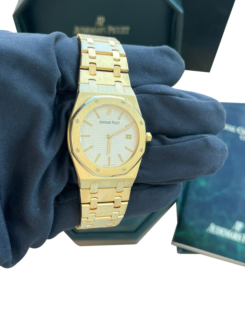 Audemars Piguet Royal Oak 34mm White Dial 18K Yellow Gold Quartz Watch 56303BA