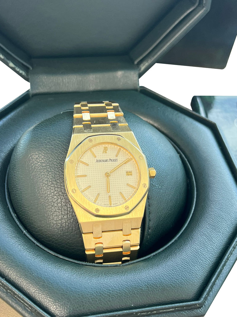 Audemars Piguet Royal Oak 34mm White Dial 18K Yellow Gold Quartz Watch 56303BA