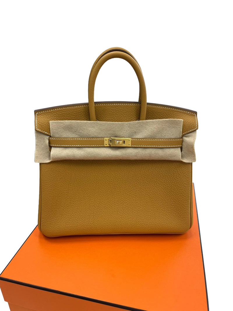 Hermes Birkin 25 Natural Sable Maurice Stamp W Gold Hardware Handbag