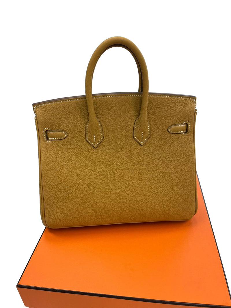 Hermes Birkin 25 Natural Sable Maurice Stamp W Gold Hardware Handbag
