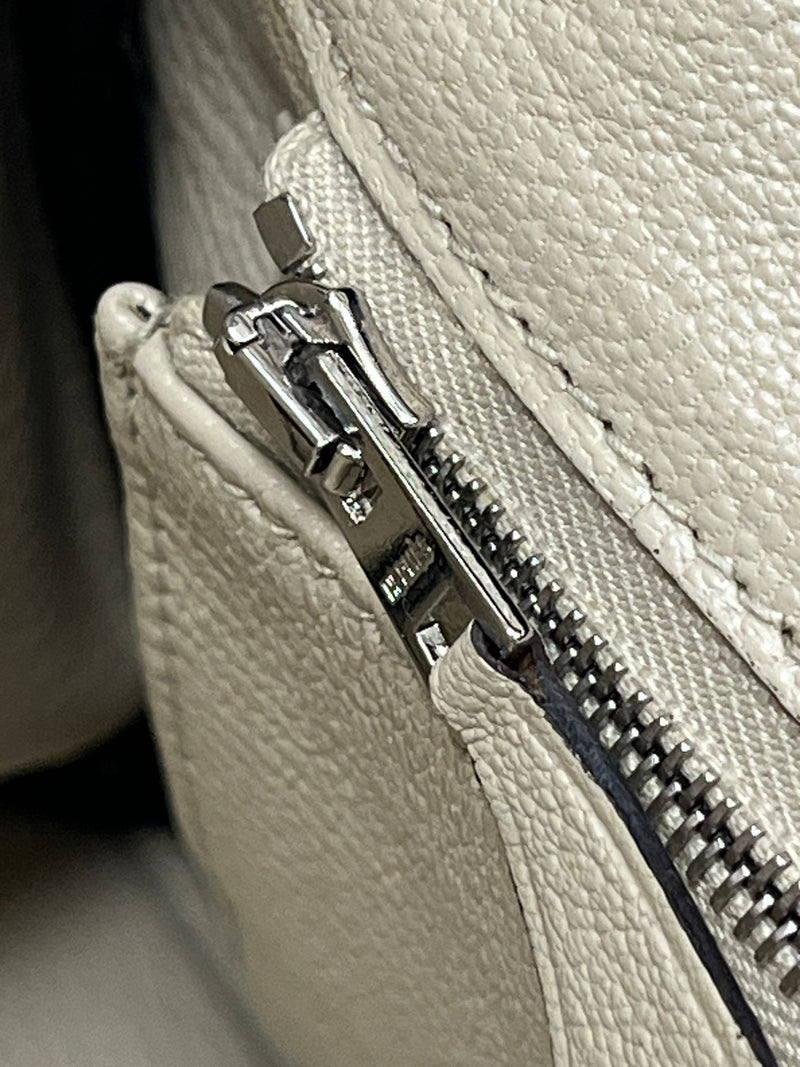 Hermes Birkin 25 Touch 3 Ostrich Calfskin Parchemin Palladium Hardware Handbag