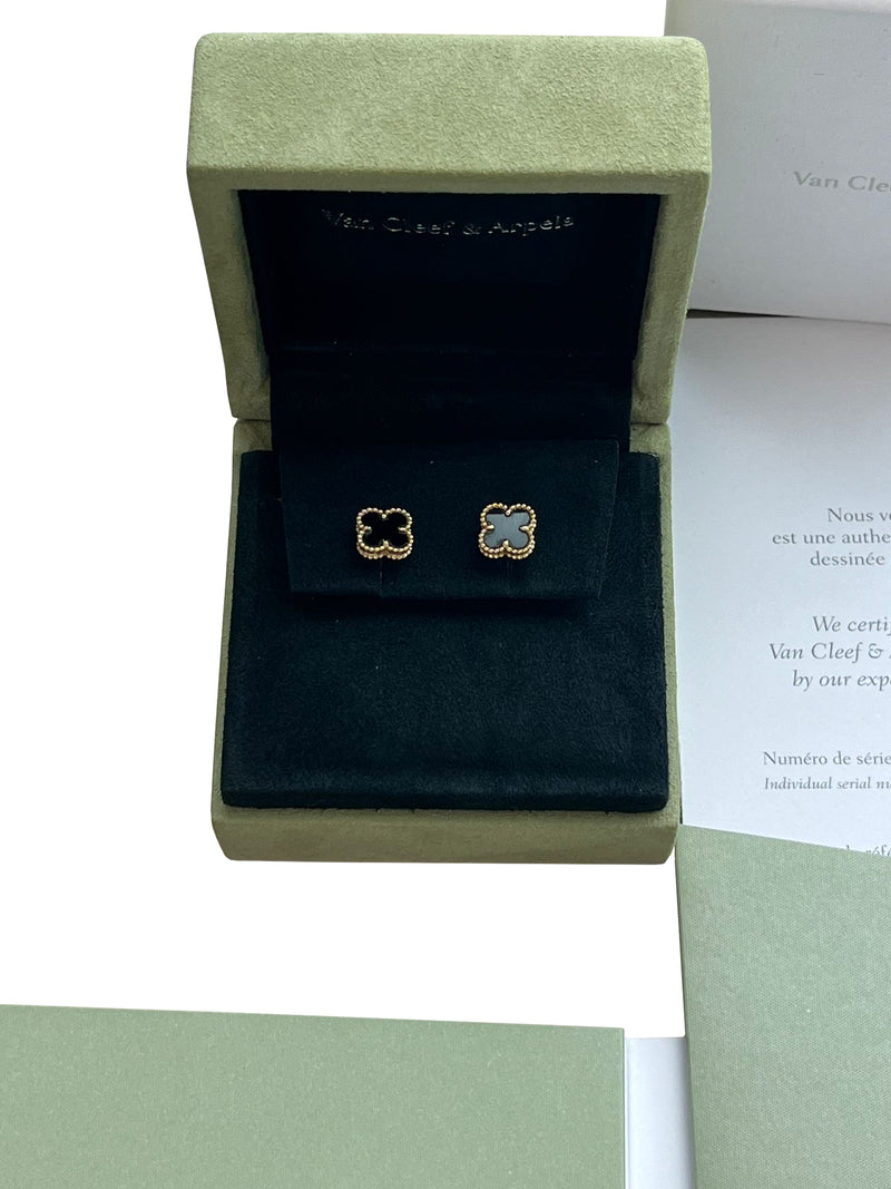 Van Cleef & Arpels Sweet Alhambra Onyx Earstuds Large Model 18K Yellow Gold