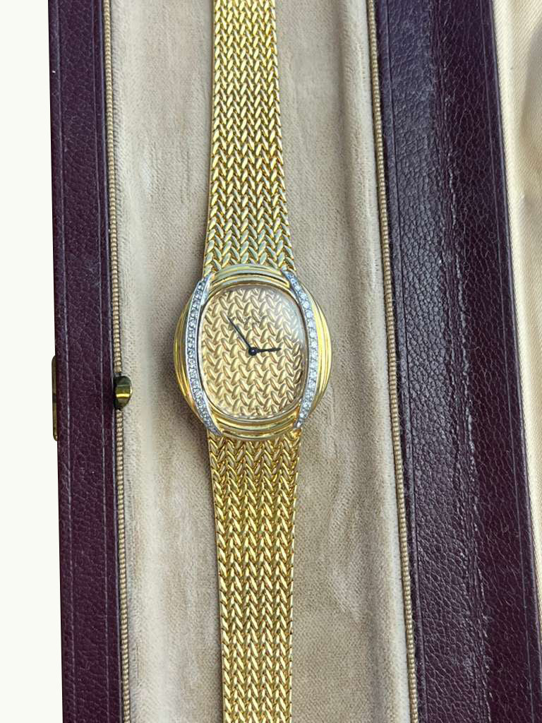 Patek Philippe Vintage 18K Yellow Gold Diamond Manual Winding Watch Watch 4288