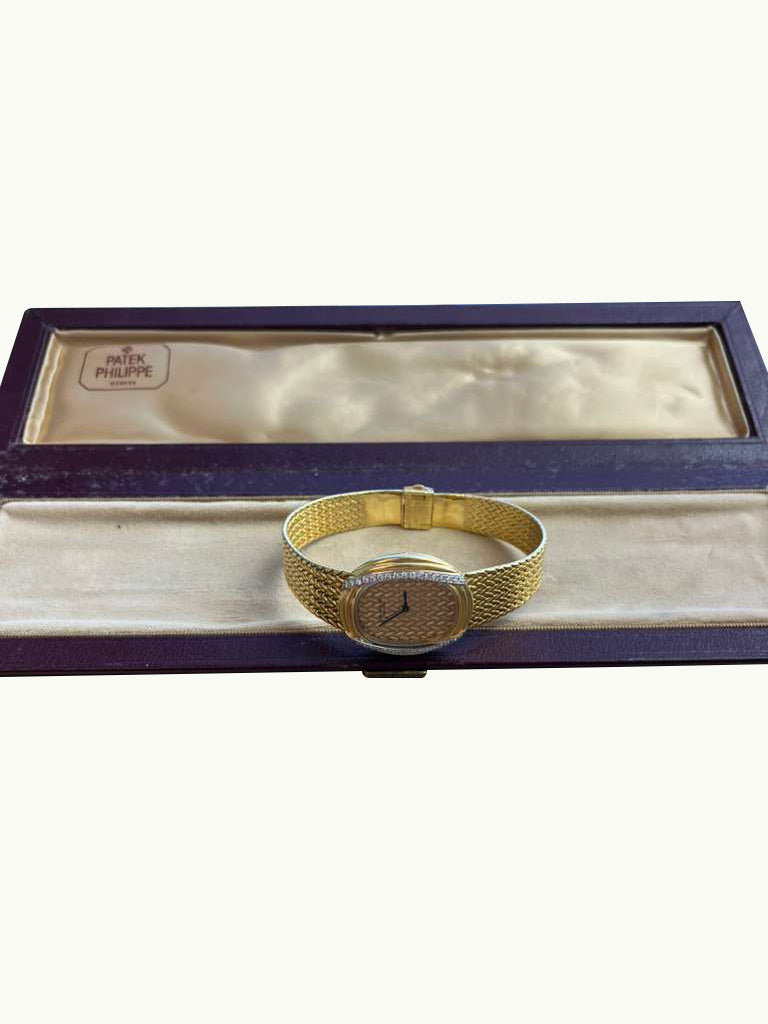 Patek Philippe Vintage 18K Yellow Gold Diamond Manual Winding Watch Watch 4288