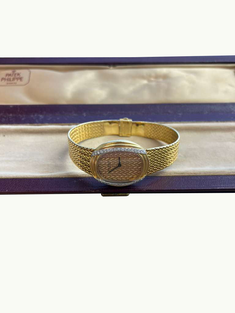 Patek Philippe Vintage 18K Yellow Gold Diamond Manual Winding Watch Watch 4288