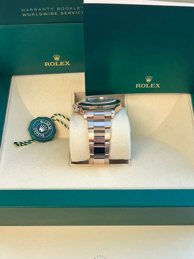 Rolex Daytona Chronograph 40mm Black Dial 18K Rose Gold Mens Watch 116505