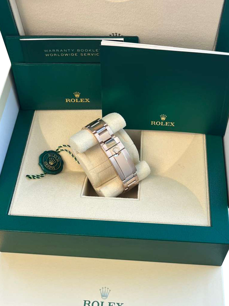 Rolex Daytona Chronograph 40mm Black Dial 18K Rose Gold Mens Watch 116505