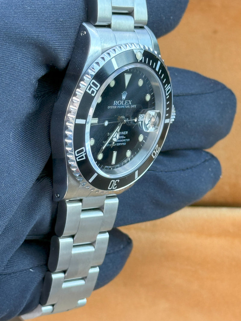Rolex Submariner Date 40mm Black Dial Stainless Steel Automatic Watch 16610