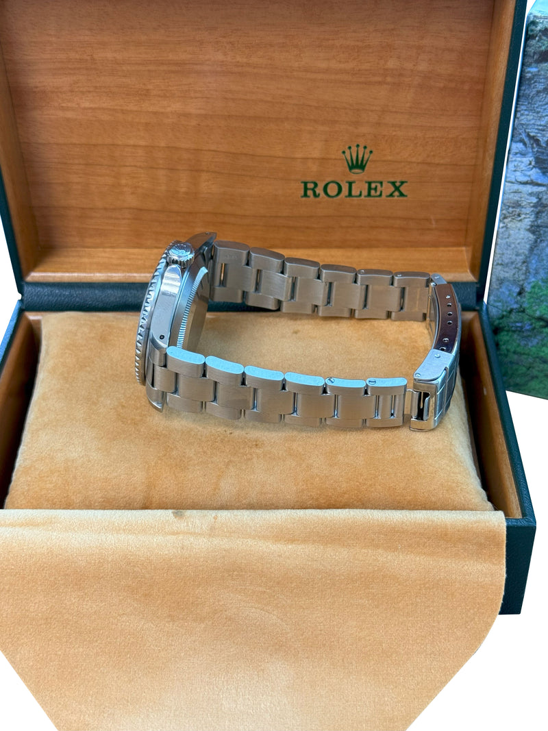 Rolex Submariner Date 40mm Black Dial Stainless Steel Automatic Watch 16610