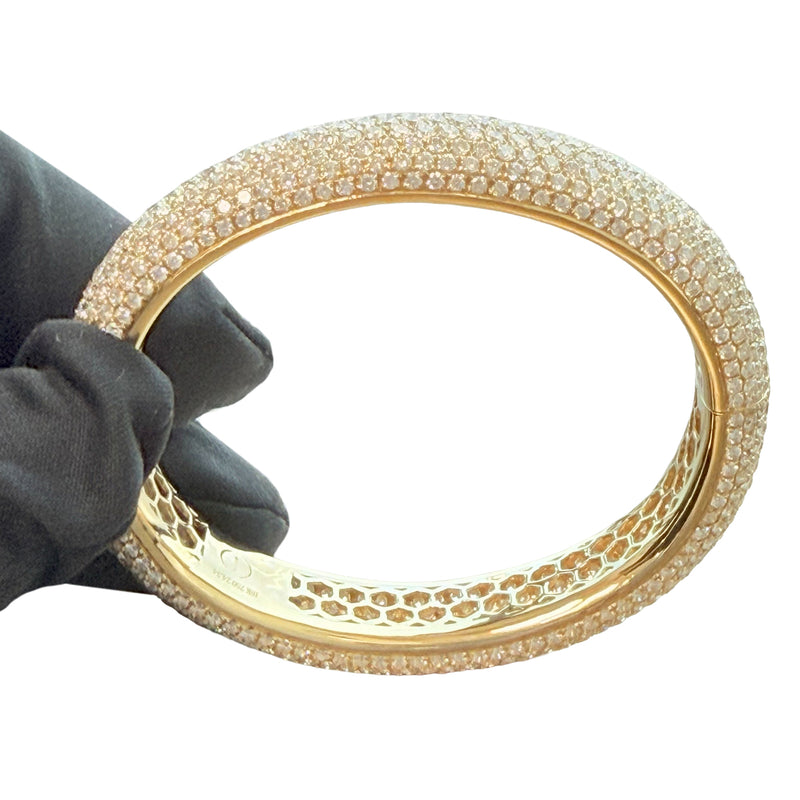 24.34ct Full Pavé Diamond Flawless Bangle 18K Yellow Gold VVS Clarity E–F Color