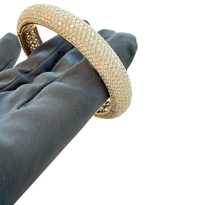 24.34ct Full Pavé Diamond Flawless Bangle 18K Yellow Gold VVS Clarity E–F Color