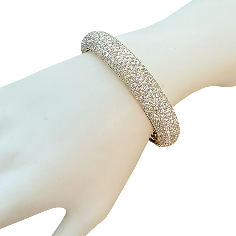 24.34ct Full Pavé Diamond Flawless Bangle 18K Yellow Gold VVS Clarity E–F Color