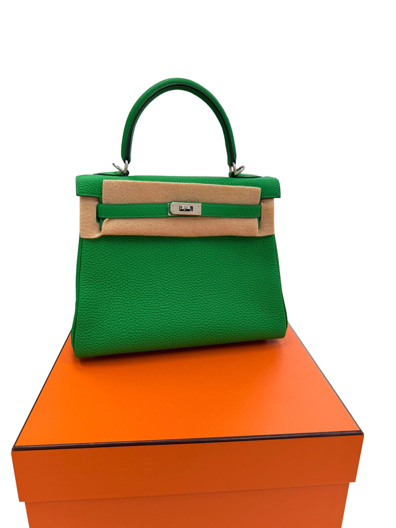 Hermes Kelly 25 Bamboo Togo Leather with Palladium Hardware Handbag
