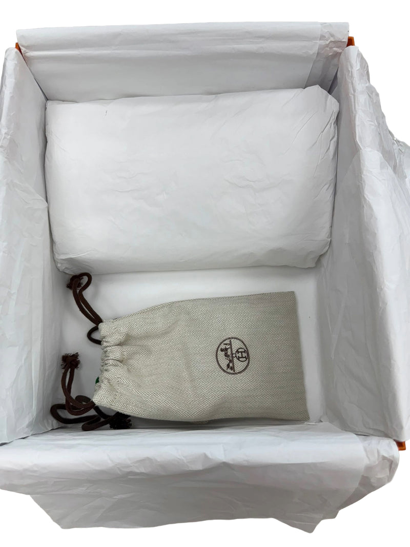 Hermes Kelly 25 Bamboo Togo Leather with Palladium Hardware Handbag