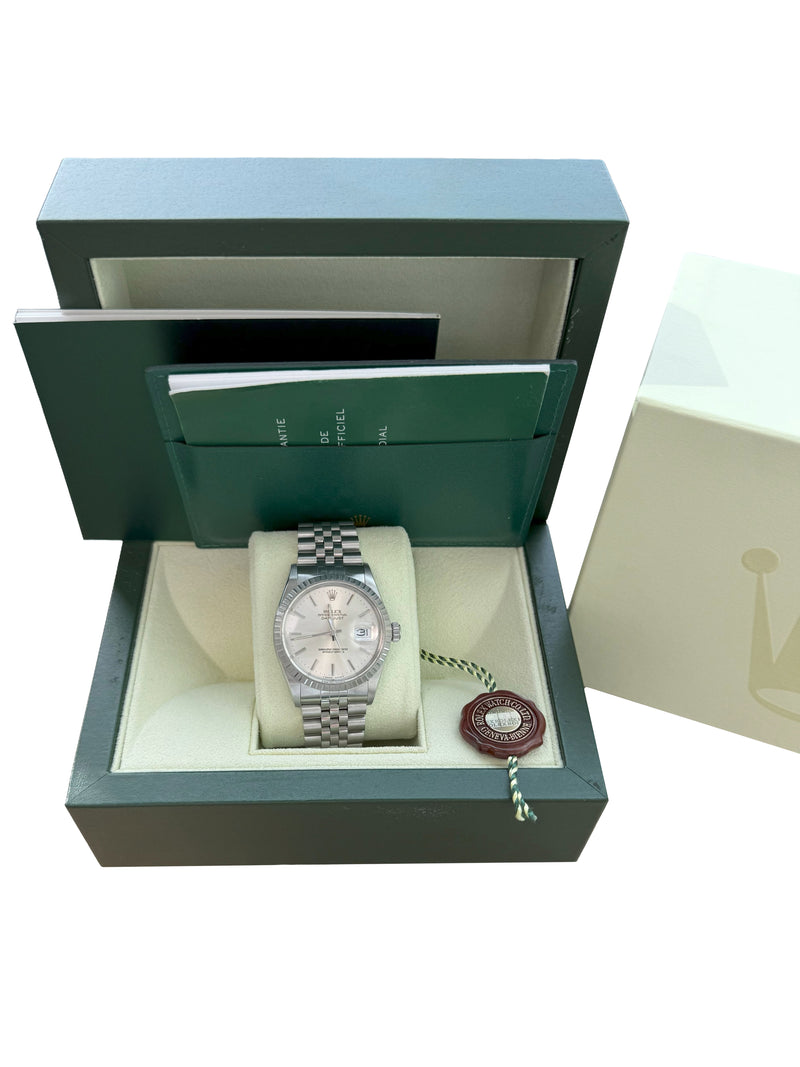 Rolex Datejust 36mm Silver Dial Vintage Steel Engine Turned Bezel Watch 16030