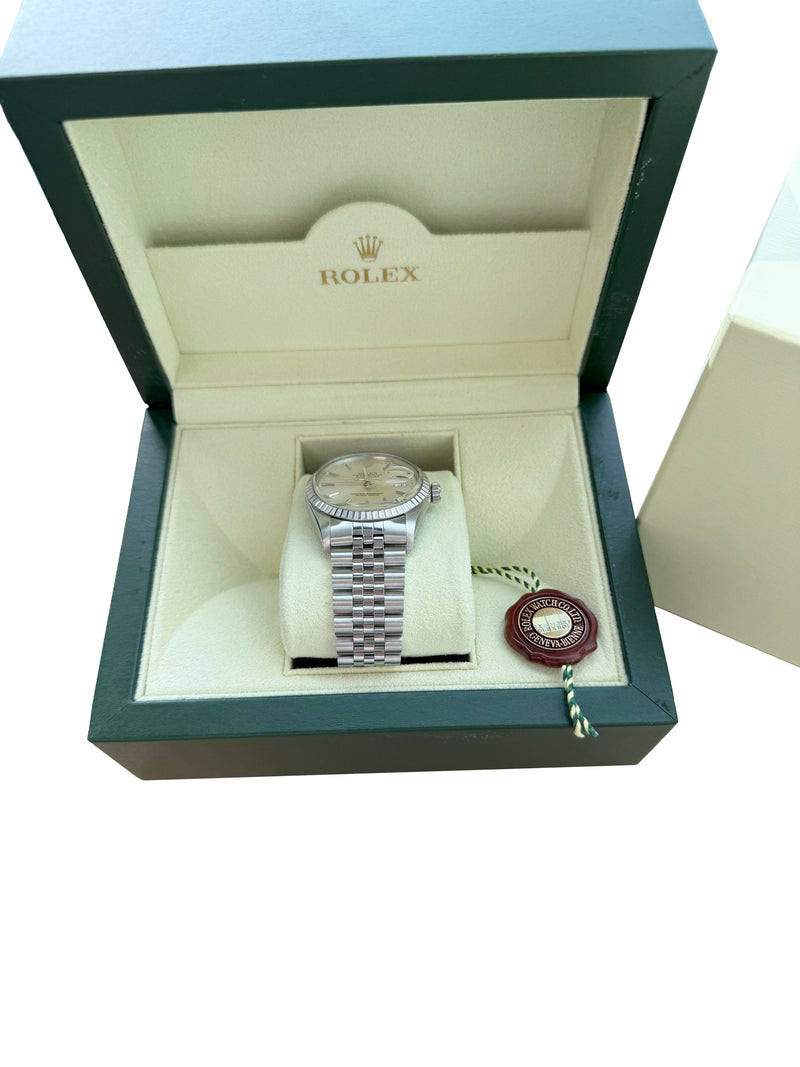 Rolex Datejust 36mm Silver Dial Vintage Steel Engine Turned Bezel Watch 16030