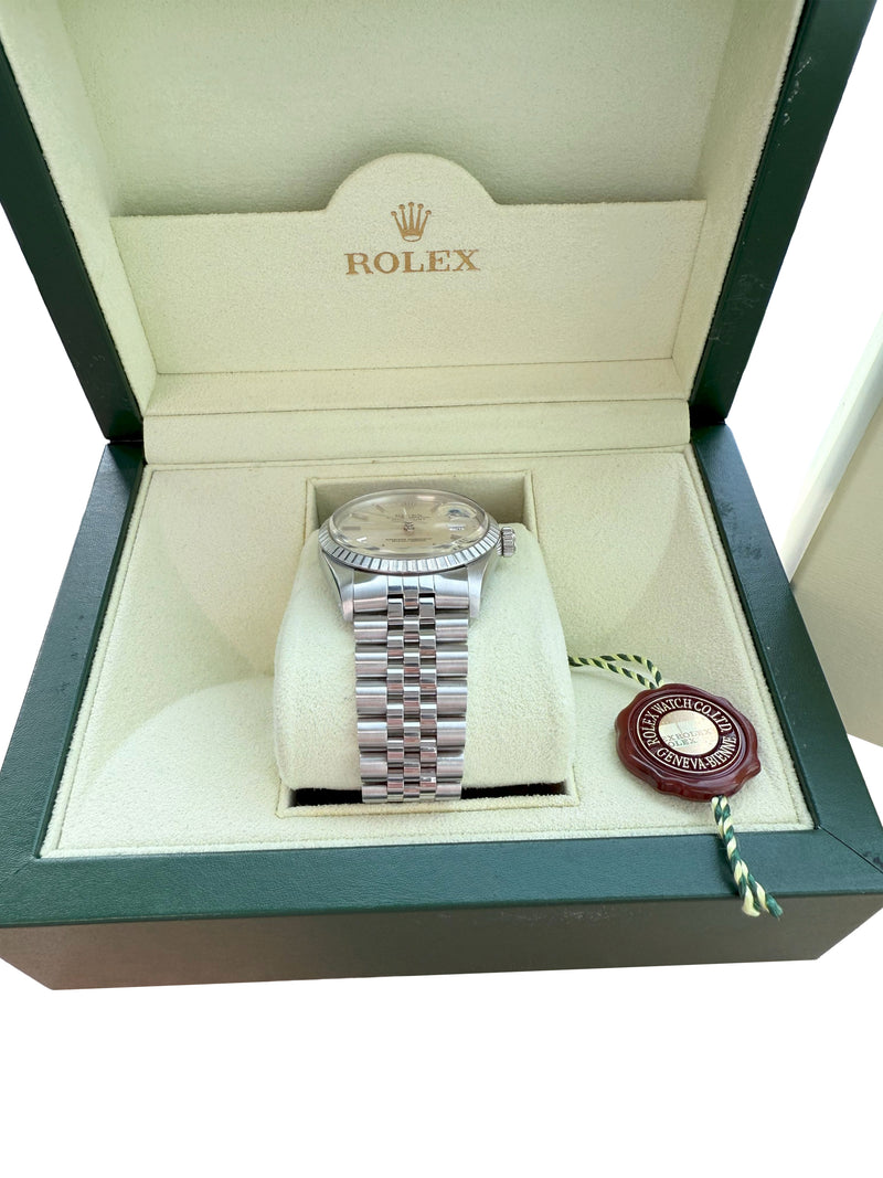Rolex Datejust 36mm Silver Dial Vintage Steel Engine Turned Bezel Watch 16030