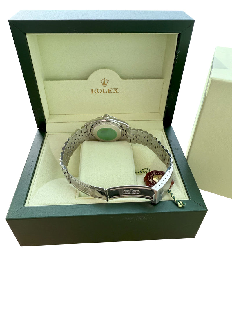 Rolex Datejust 36mm Silver Dial Vintage Steel Engine Turned Bezel Watch 16030