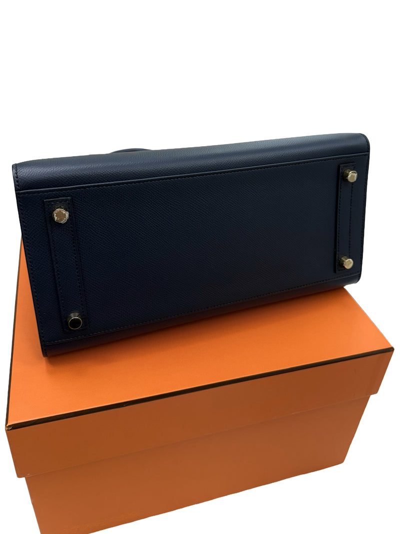 Hermes Birkin Sellier 30 Noir Epsom Leather with Gold Hardware Handbag