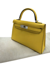 Hermes Mini Kelly II 20 Verso Jaune Ambre Rose Tyrien Chévre Palladium Hardware