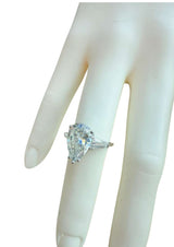 GIA Certified 4.00ct Pear-Shape With Baguette Diamond Platinum Engagement Ring