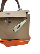 Hermès Kelly Sellier 25 Tri-Color Etoupe Craie Trench Epsom Palladium Hardware