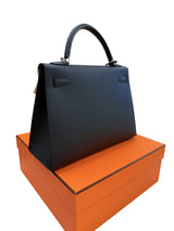 Hermès Kelly Sellier 32 Black Epsom Leather With Palladium Hardware