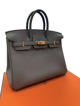 Hermès Birkin 25 Vert Amande Togo Leather With Gold Hardware Handbag