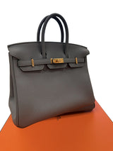 Hermès Birkin 25 Vert Amande Togo Leather With Gold Hardware Handbag