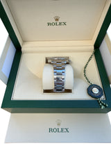 Rolex Yacht-Master 40mm Steel Platinum Dial Bezel Oyster Men's Watch 16622