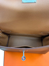 Hermes Kelly Messenger PM 18 Fauve 34 Vache Hunter Leather Palladium Hardware